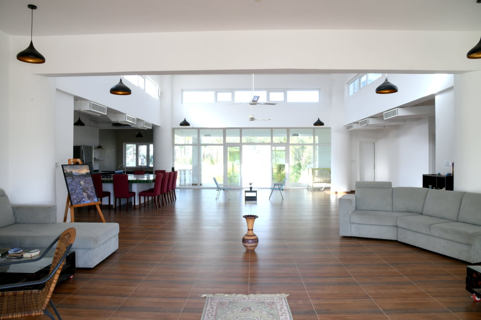 Image showcasing NYC Penthouse and Premium Apartments | EquityApartments.com